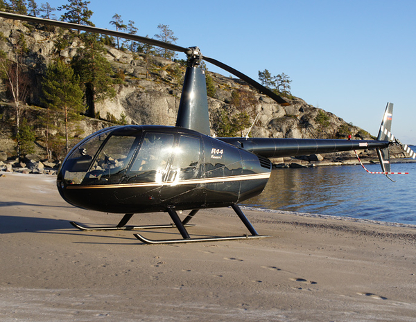 Helicopter Robinson r44