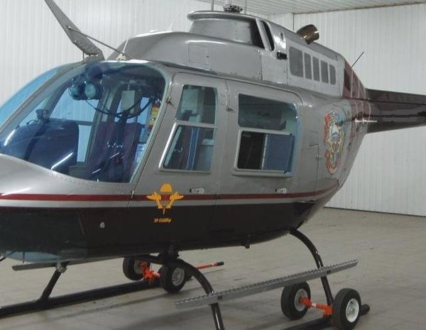 Вертолёт Bell 206