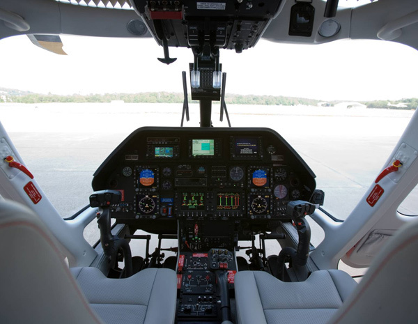 Вертолёт Agusta GRAND